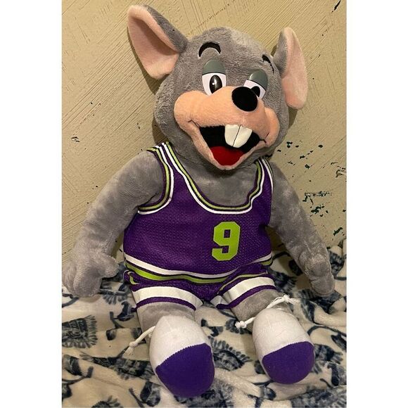18” Chuck E Cheese Plush Mouse Badketball Star Player #9 - Picture 2 of 8